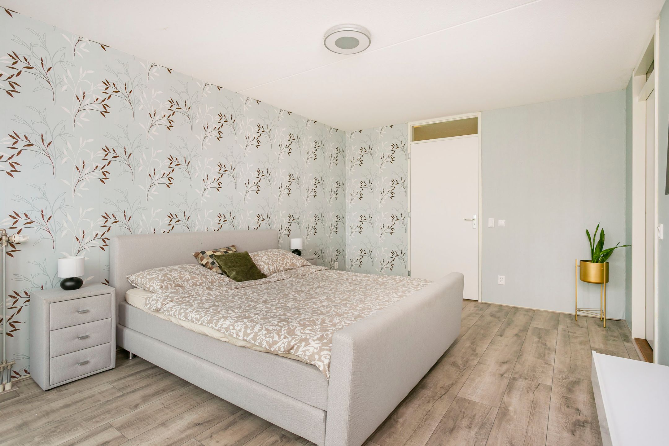 Foto 30 van Paul Burkhardplantsoen 38