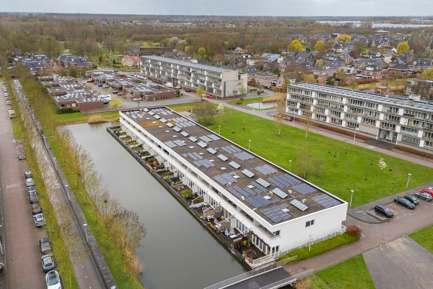 Foto 50 van Paul Burkhardplantsoen 38