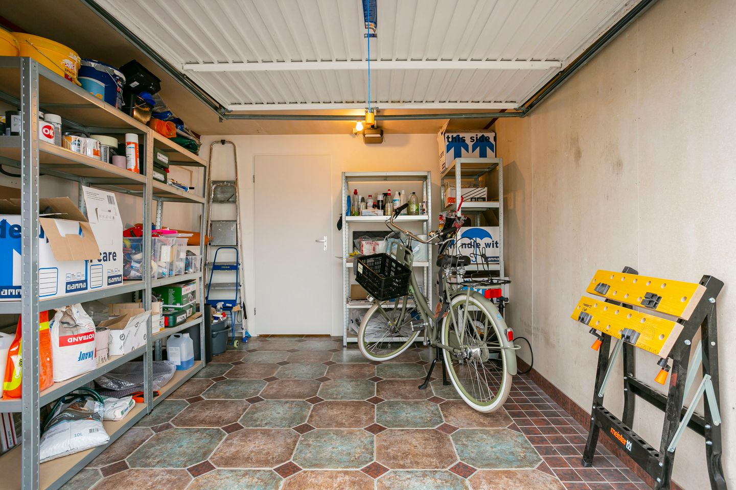 Foto 25 van Paul Burkhardplantsoen 38