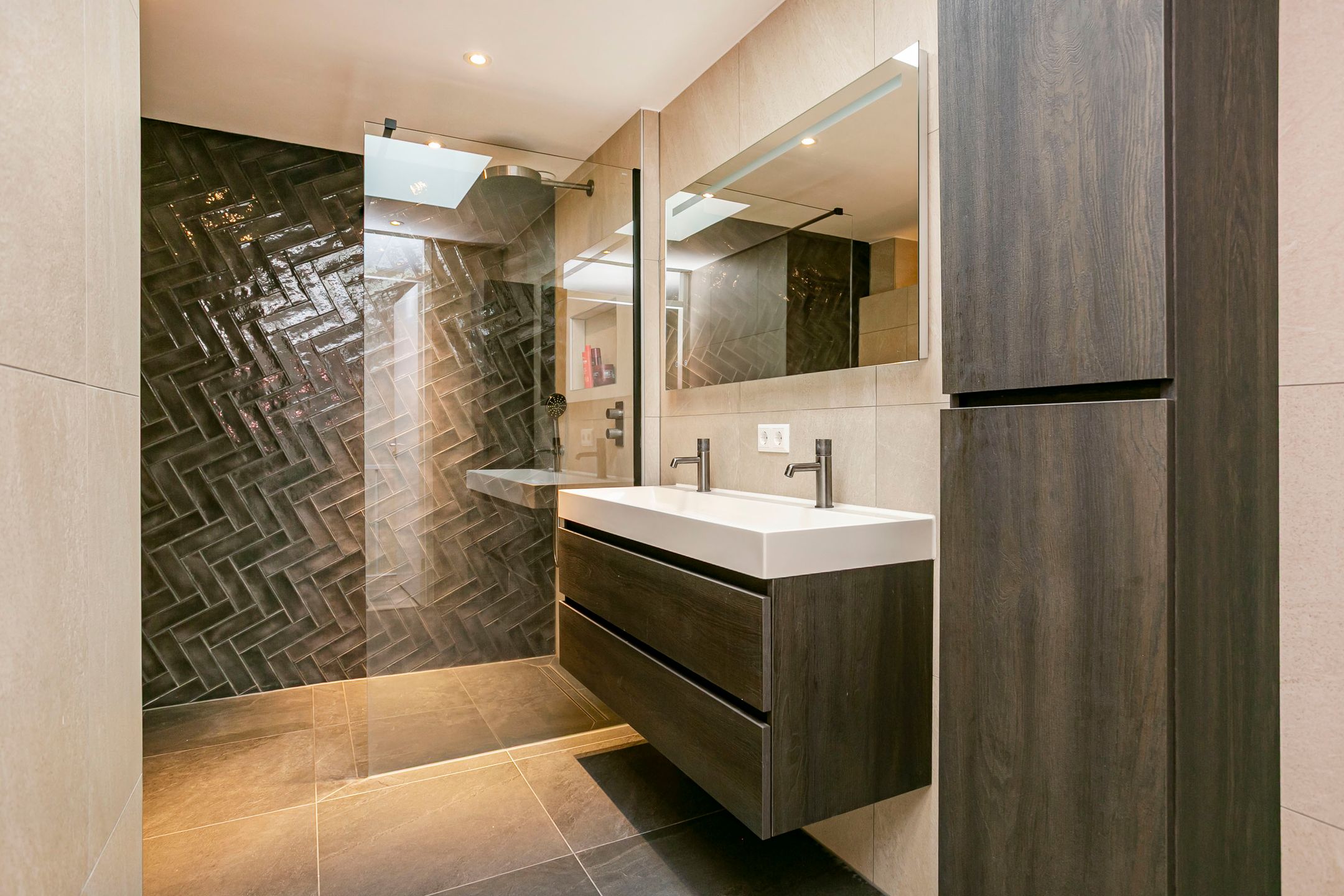 Foto 39 van Paul Burkhardplantsoen 38