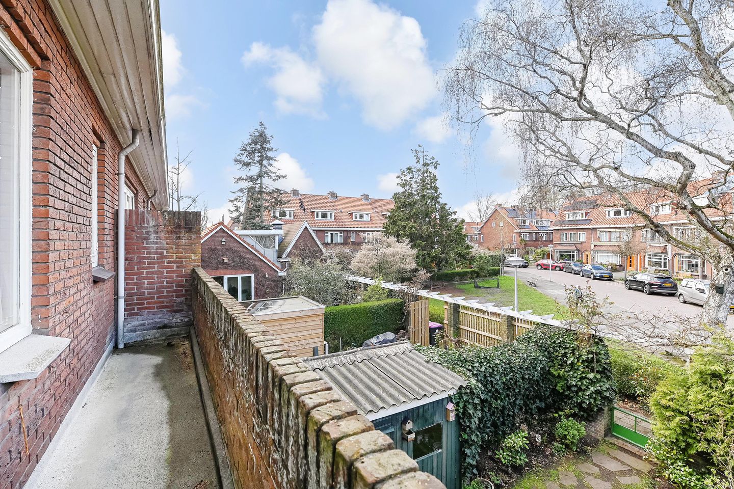 Characterful 1930s Townhouse with Schie View in Delft — 29