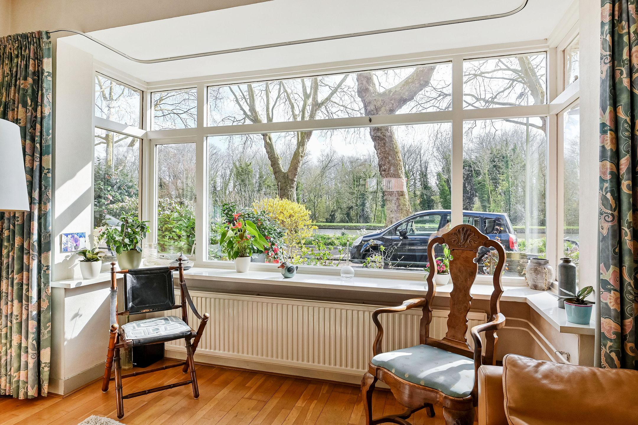Characterful 1930s Townhouse with Schie View in Delft — 12