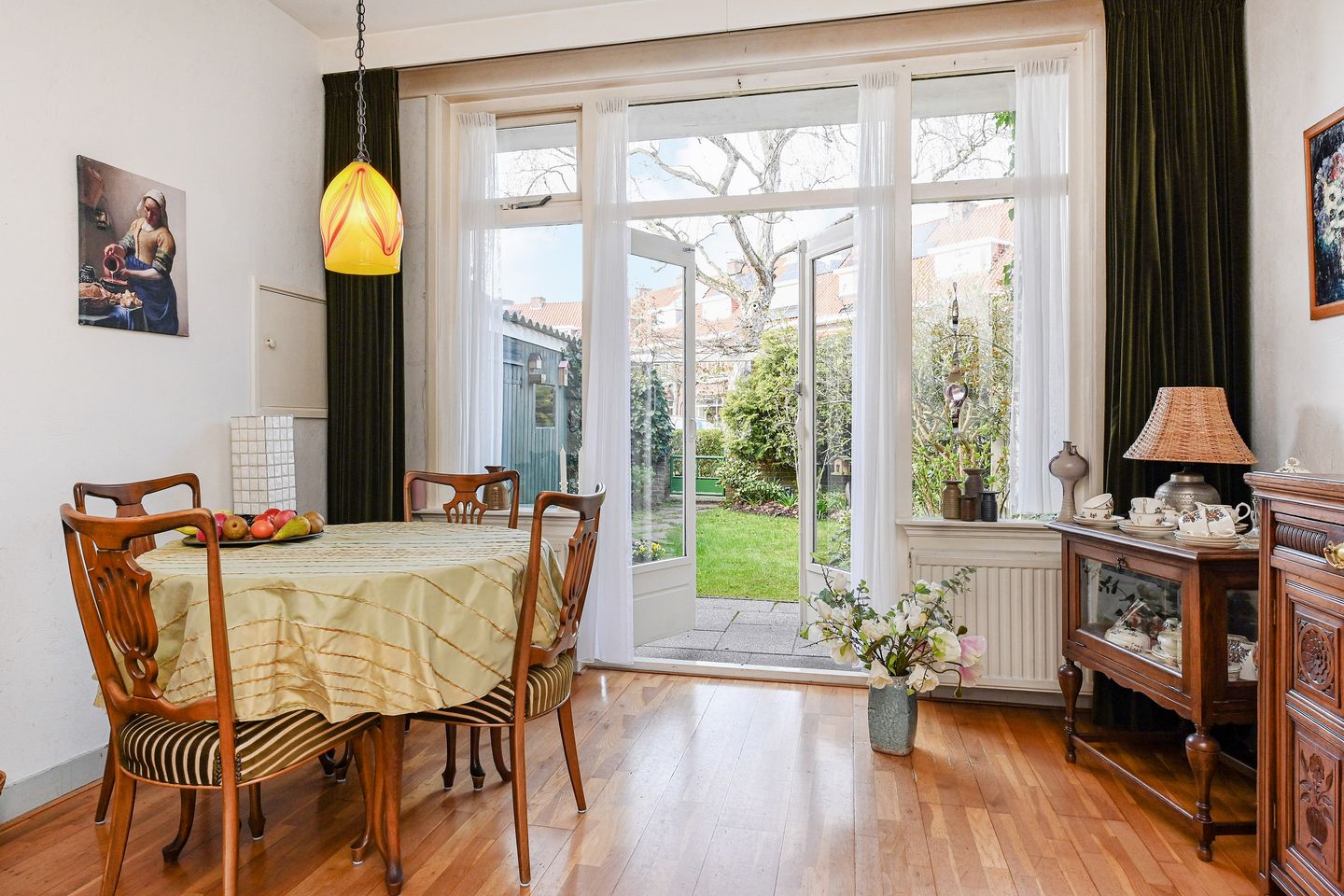 Characterful 1930s Townhouse with Schie View in Delft — 14