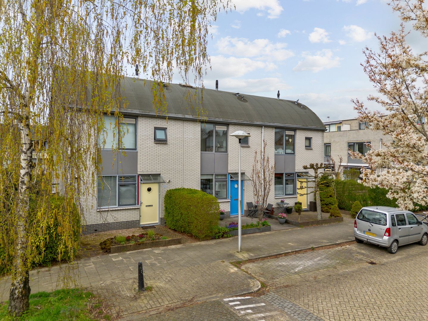 Spacious family home with deep garden in car-free Voordorp — 20