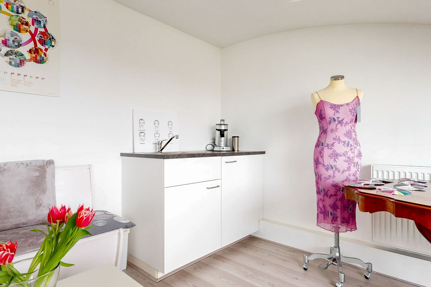 Spacious family home with deep garden in car-free Voordorp — 19