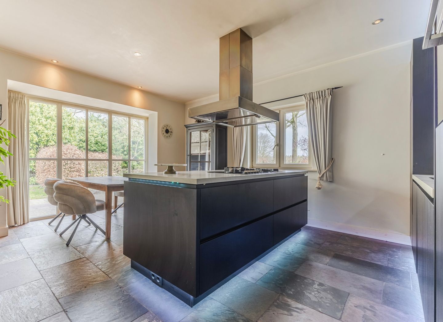 Foto 10 van Raadbroekweg 7