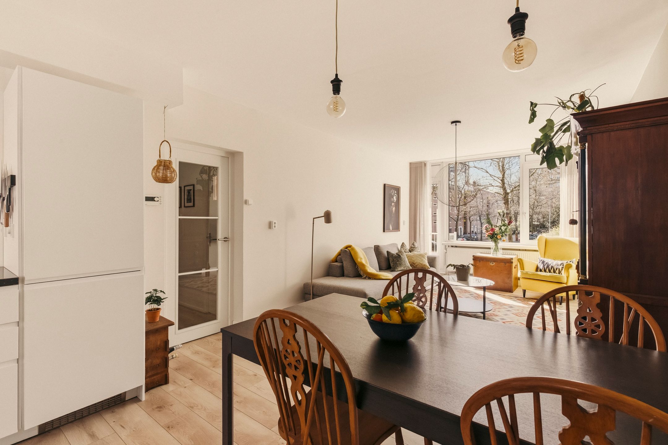 Modern 3-Bedroom Apartment with Sunny West-Facing Balcony in Buitenveldert — 15