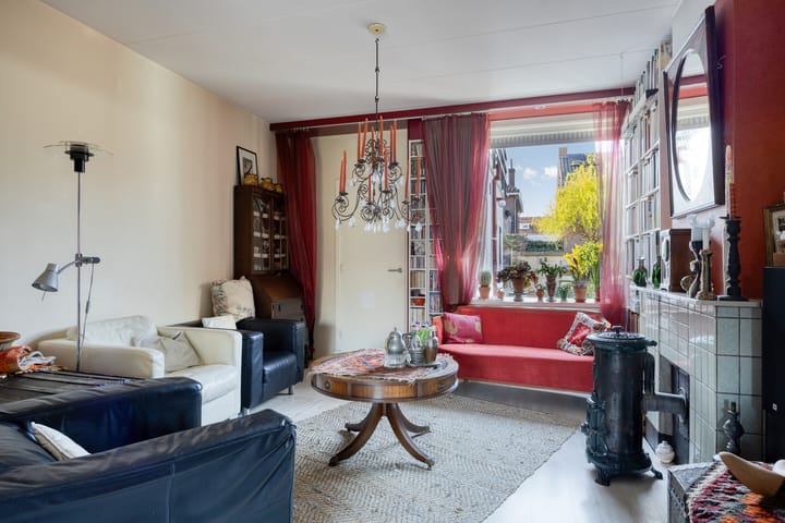 Twee-onder-één-kap te koop: P. Rijsdijkstraat 41, Sliedrecht