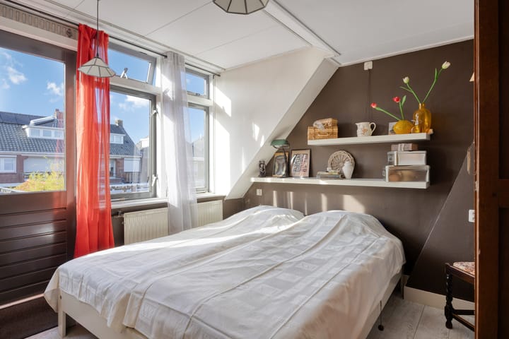 Twee-onder-één-kap te koop: P. Rijsdijkstraat 41, Sliedrecht