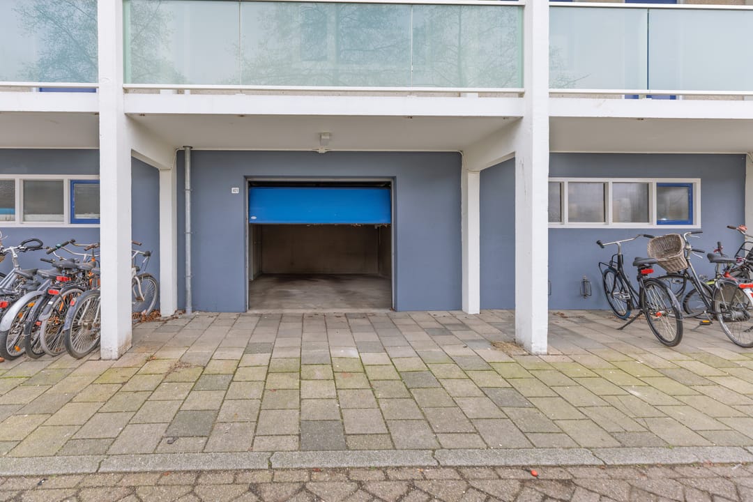 Foto 1 van Sinnigvelderstraat 401 Rood