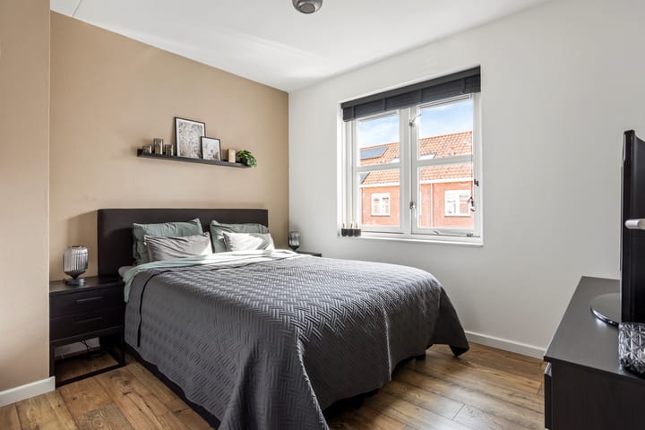 Foto 3 van Phoenix 7