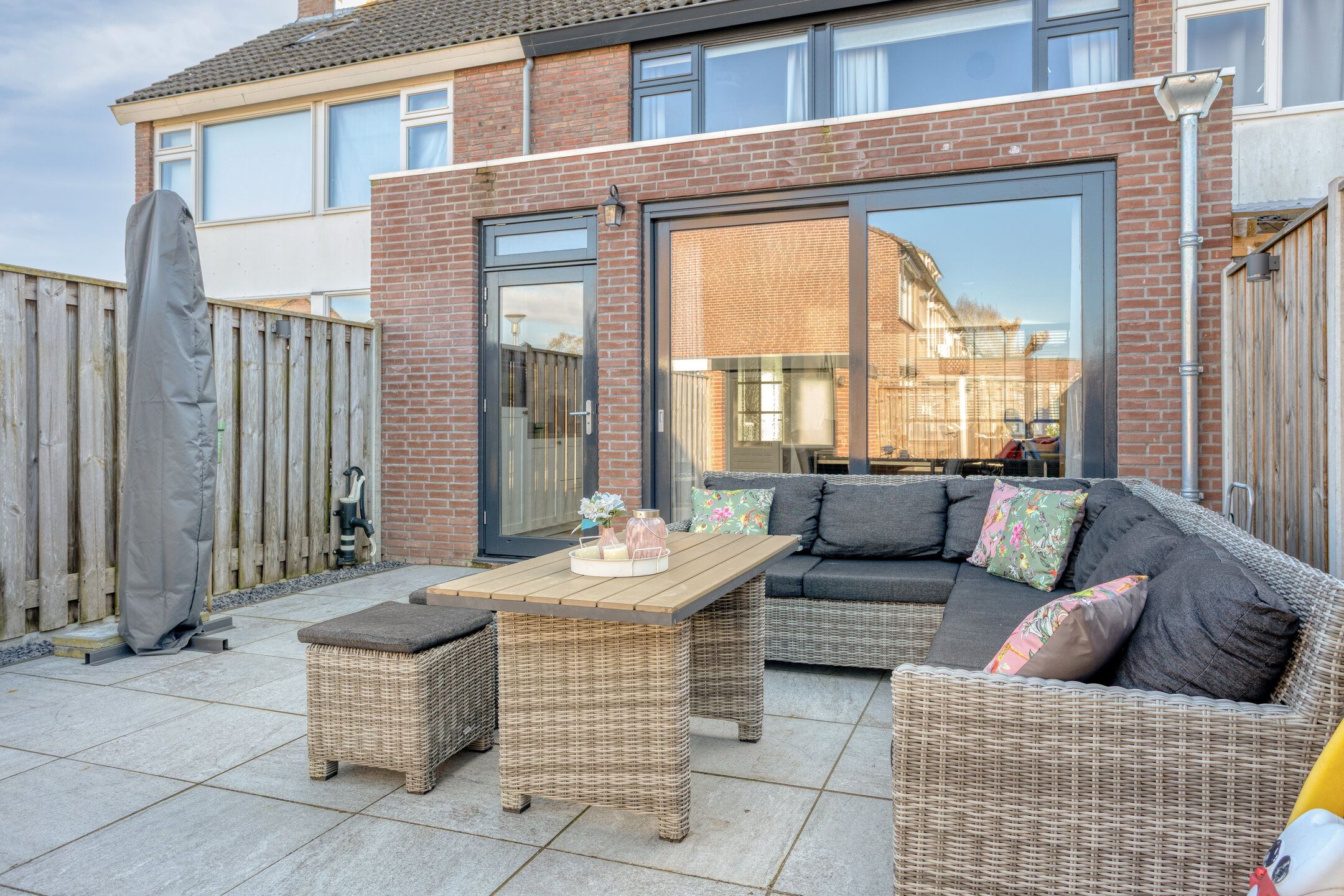 Completely Modernized Terraced House with Garden in Nieuw-Vossemeer — 27