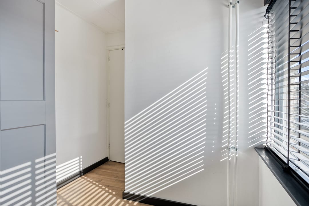 Completely Modernized Terraced House with Garden in Nieuw-Vossemeer — 22