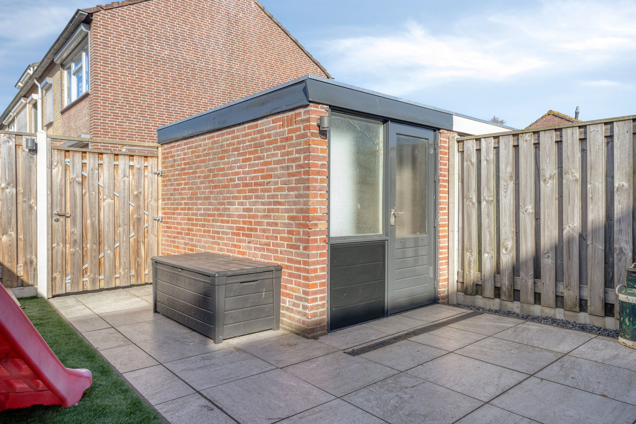 Completely Modernized Terraced House with Garden in Nieuw-Vossemeer — 30