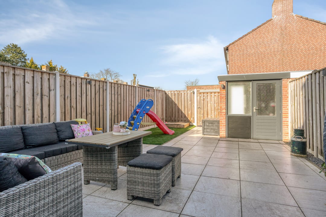 Completely Modernized Terraced House with Garden in Nieuw-Vossemeer — 31