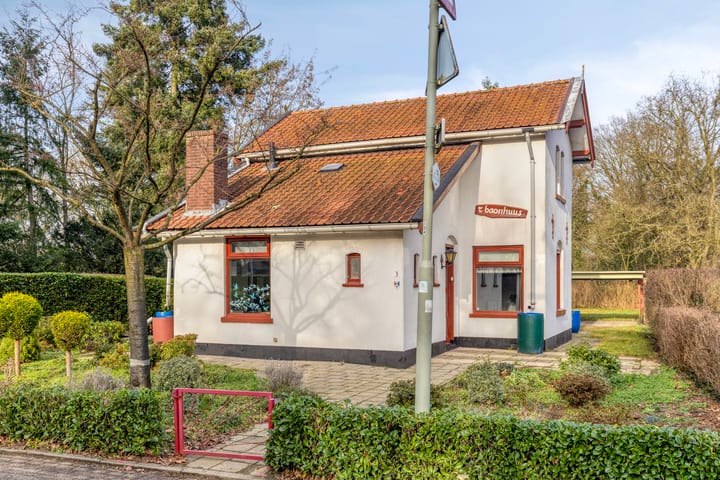 Photo 2 of Heumensebaan 3