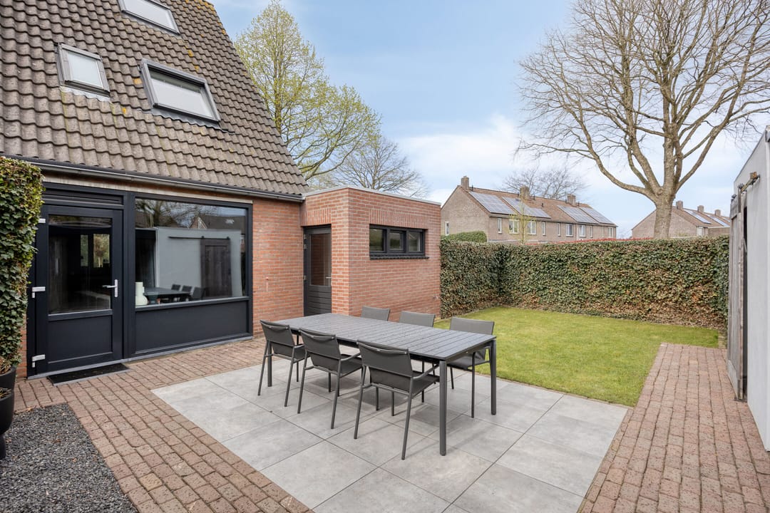 Photo 37 of Korenbloemstraat 38