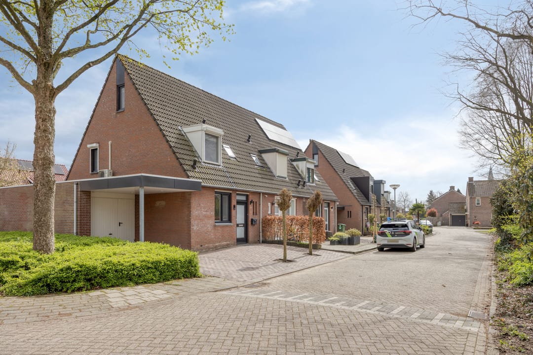 Photo 41 of Korenbloemstraat 38