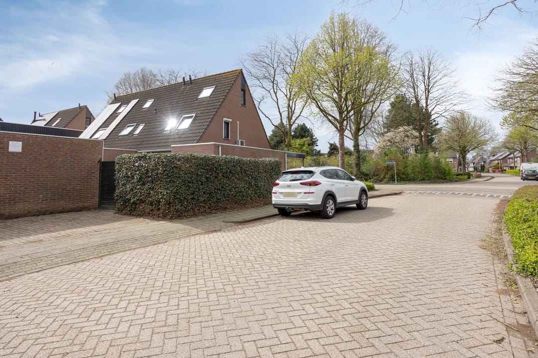 Photo 43 of Korenbloemstraat 38