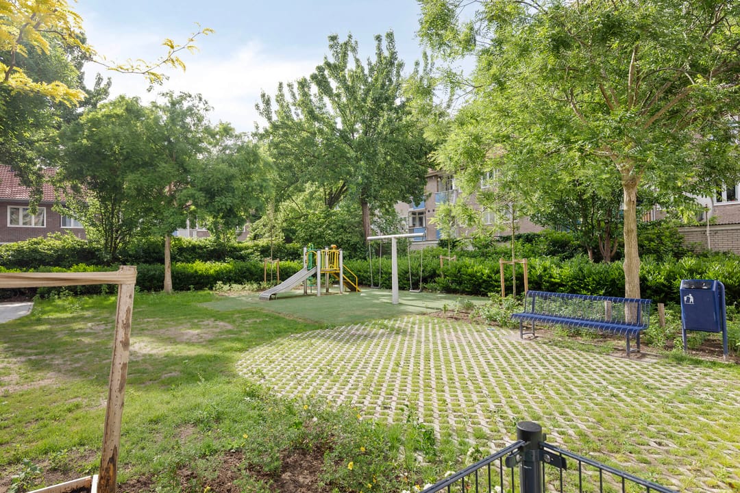 Foto 31 van 's-Gravesandestraat 19