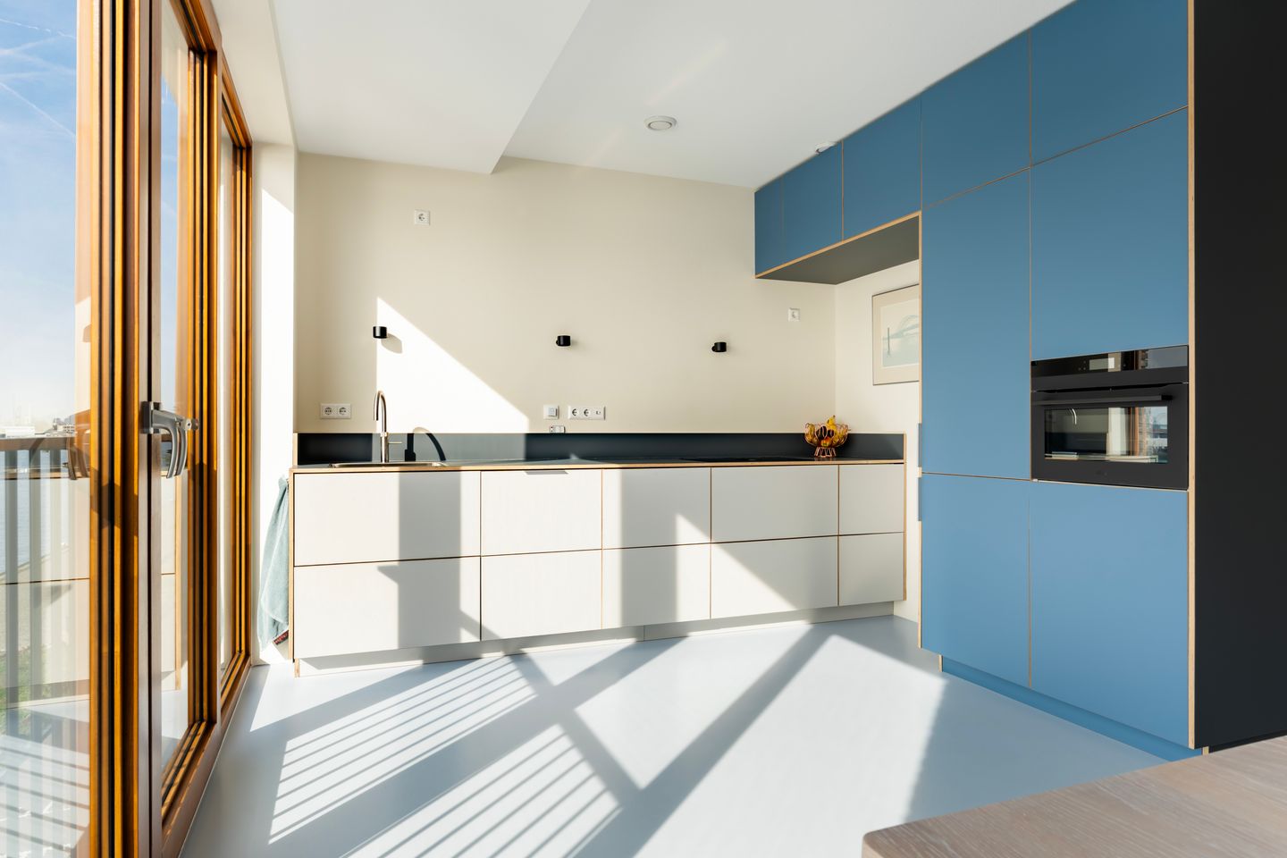 Foto 35 van Loods Bali 25