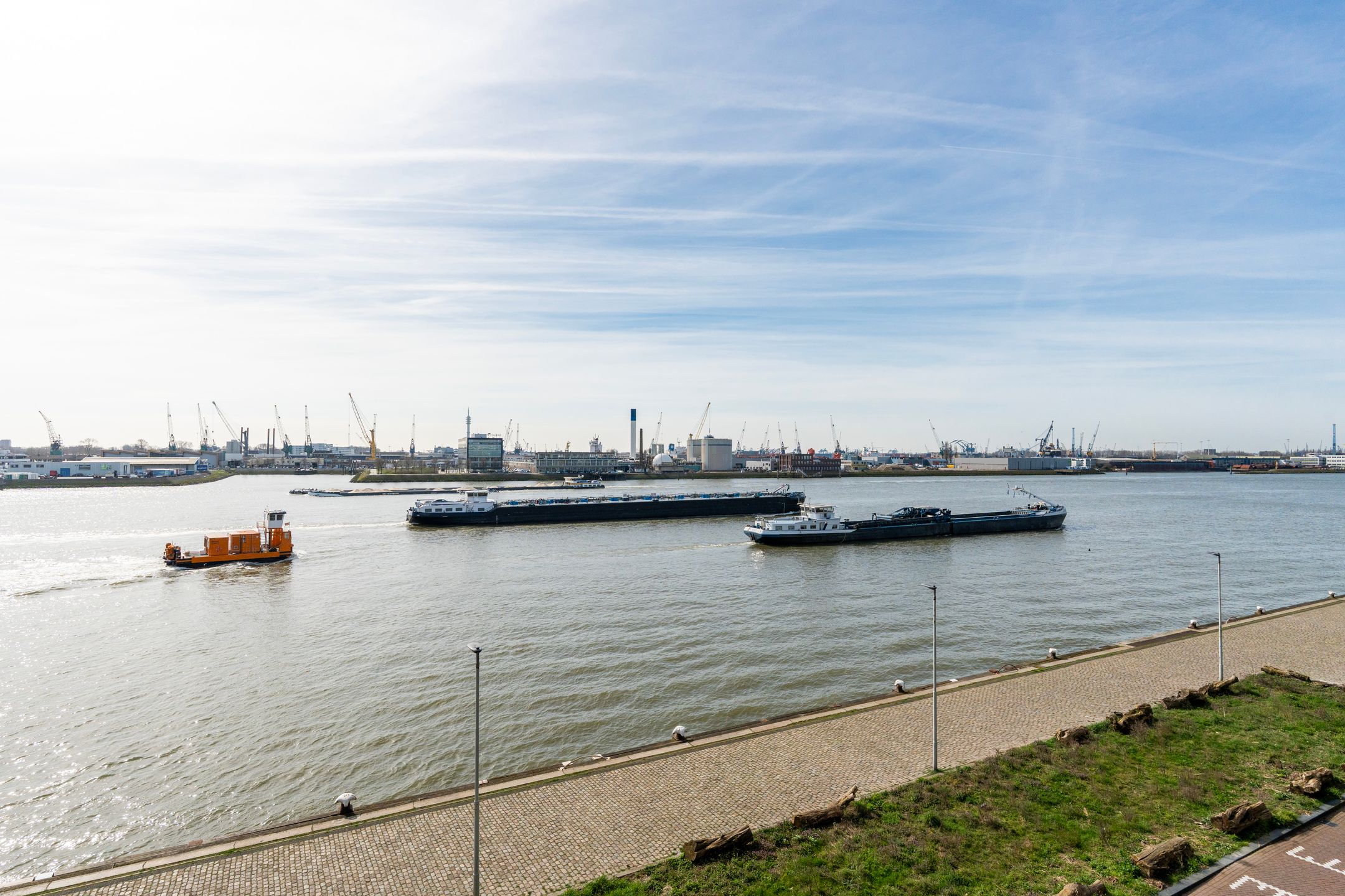 Foto 63 van Loods Bali 25