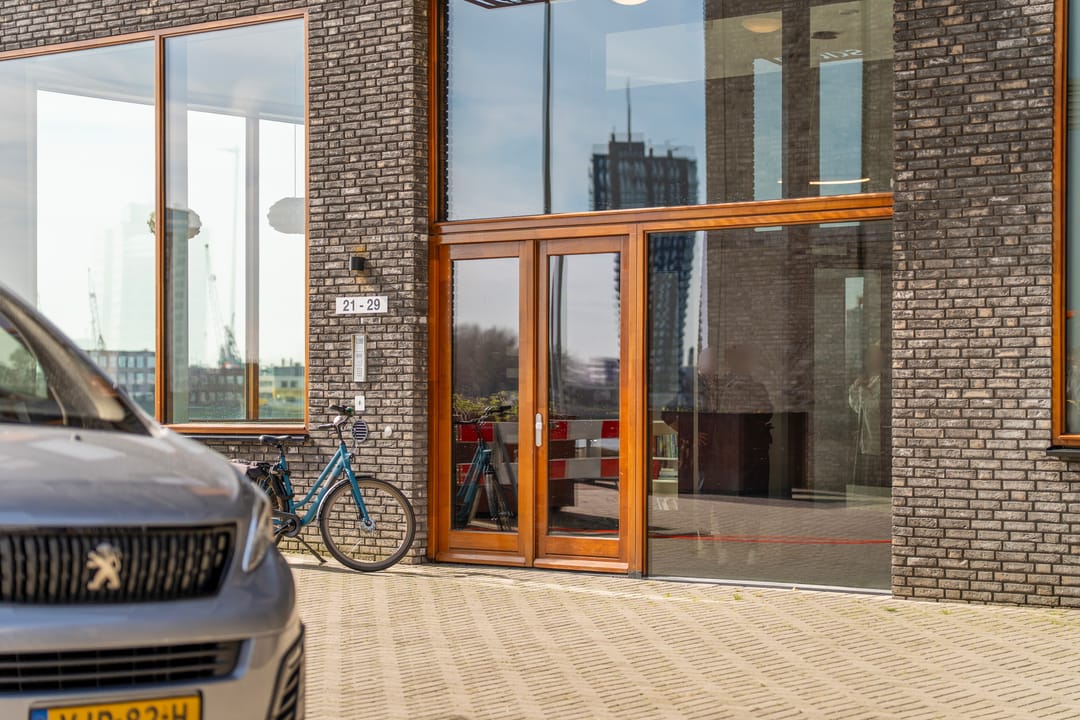 Foto 83 van Loods Bali 25