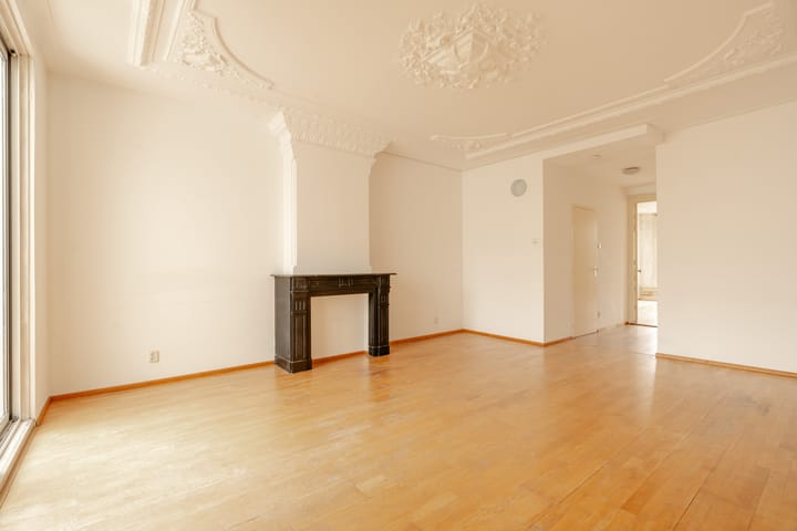 Photo 4 of Sarphatipark 74-3