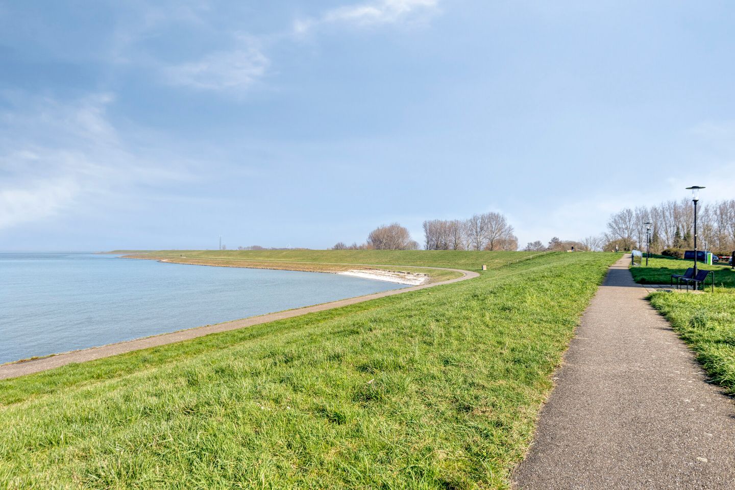 Foto 50 van Basaltpromenade 115