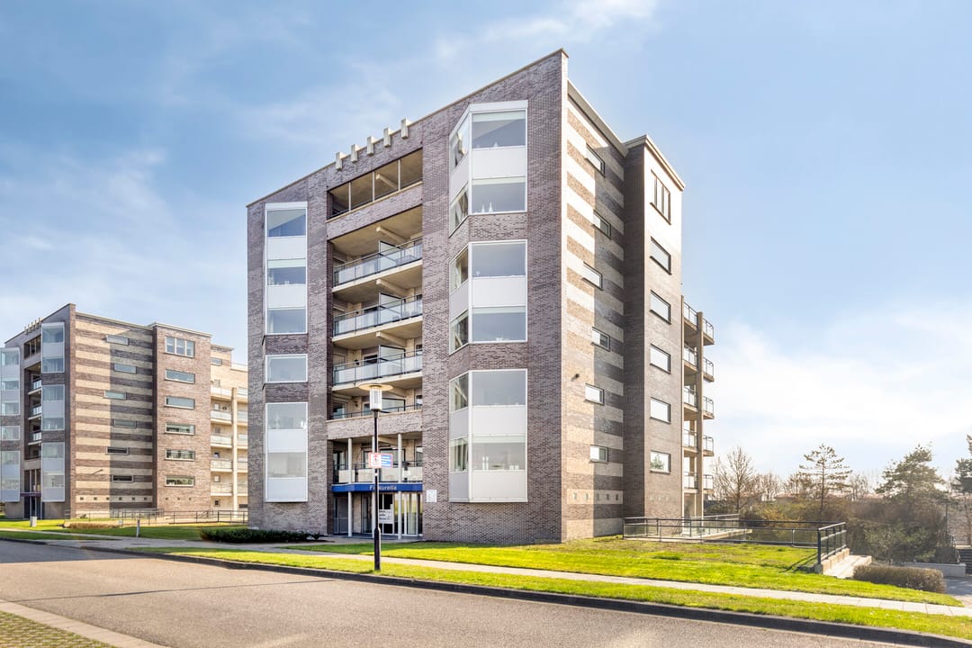 Foto 1 van Basaltpromenade 115