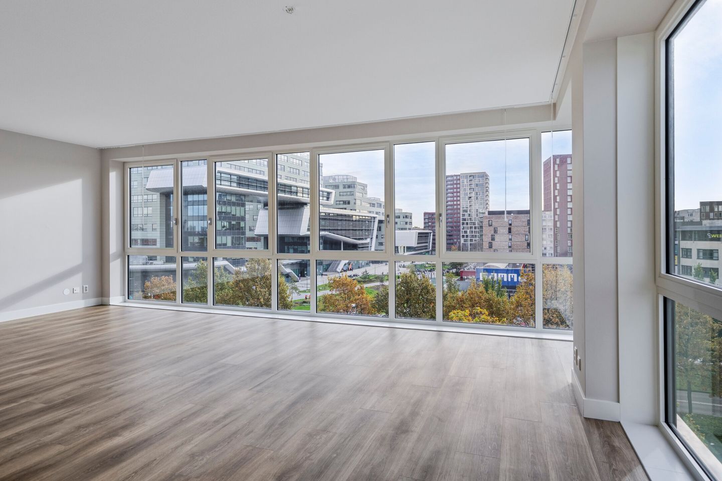 Photo 14 of Mangoweg 381