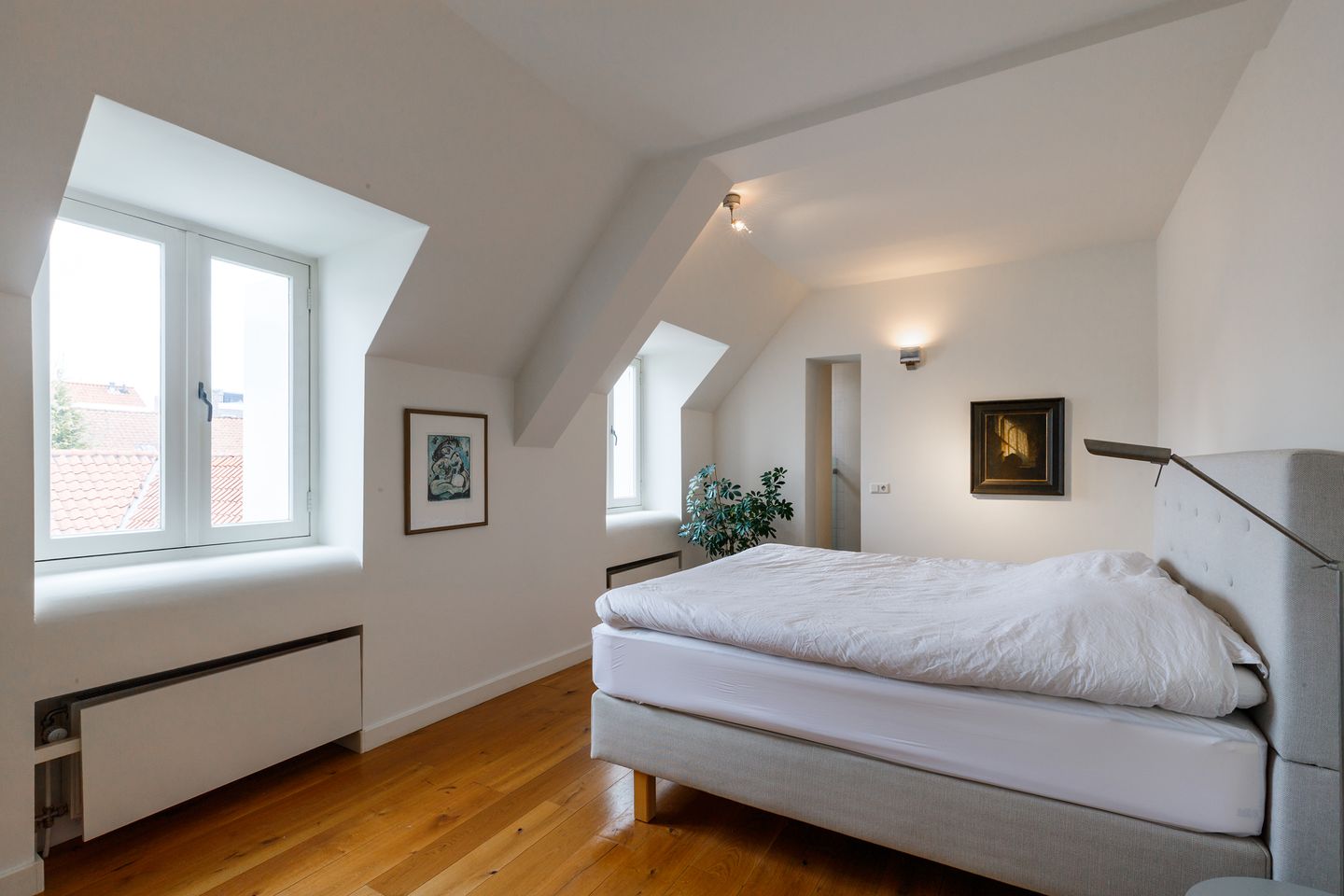 Unique City Villa in Culemborg with 626 m² Living Space, Rooftop Terrace and Studio — 44