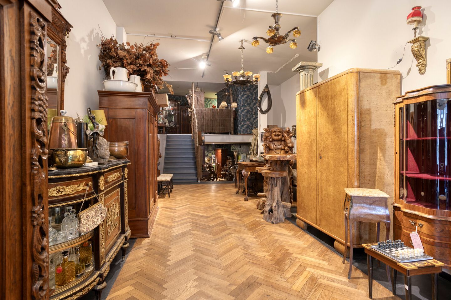 View photo 4 of Markt 10