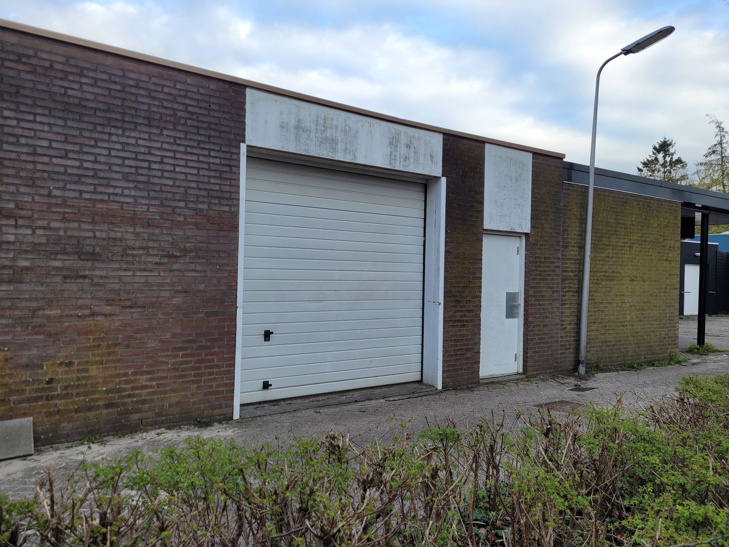 View photo 2 of Bilderdijkplein 3