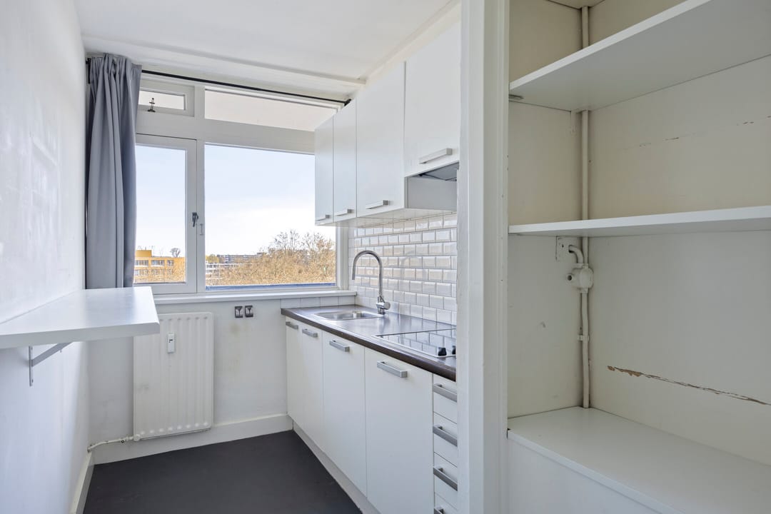 Spacious four-room apartment with sunny southwest-facing balcony in Arnhem Presikhaaf — 13