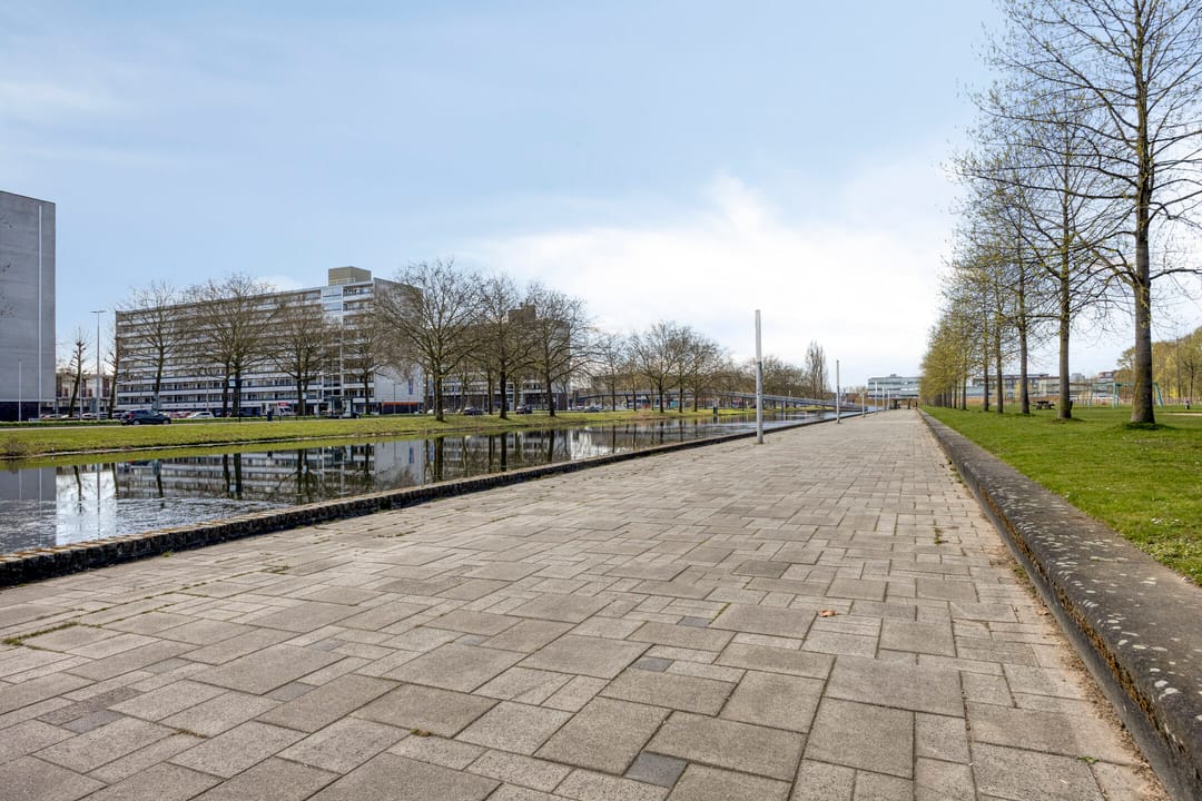 Spacious four-room apartment with sunny southwest-facing balcony in Arnhem Presikhaaf — 28