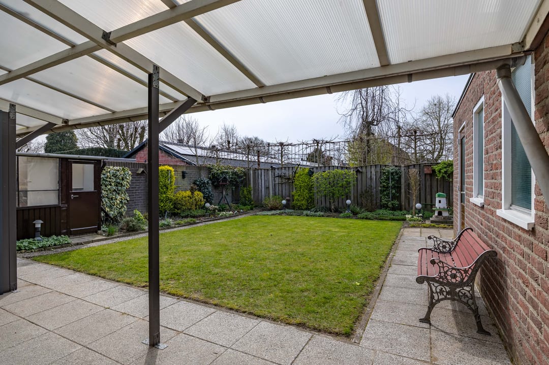 Spacious detached home with garage in Sevenum — 38