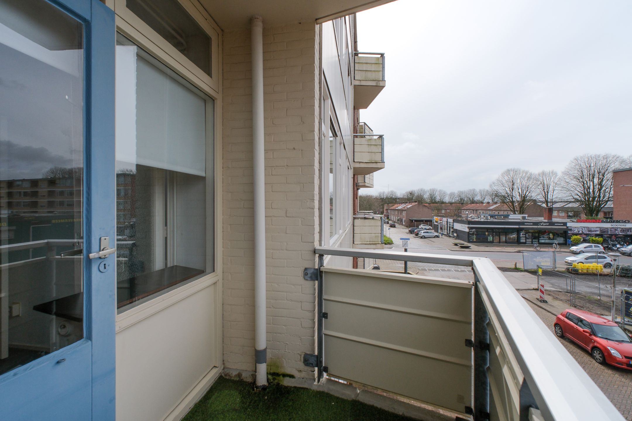 Photo 12 of Jacob van Ruysdaelstraat 84