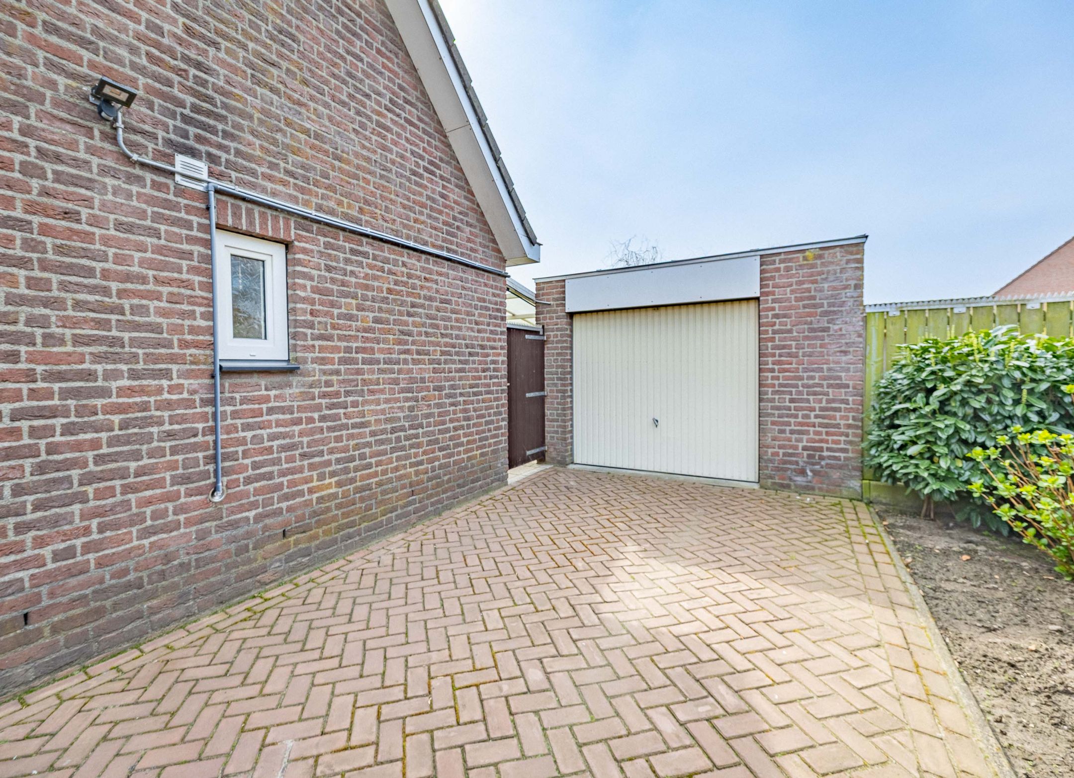 Spacious detached home with garage in Sevenum — 30
