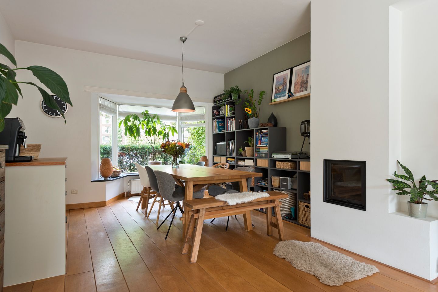 Photo 10 of Roemer Visscherstraat 10