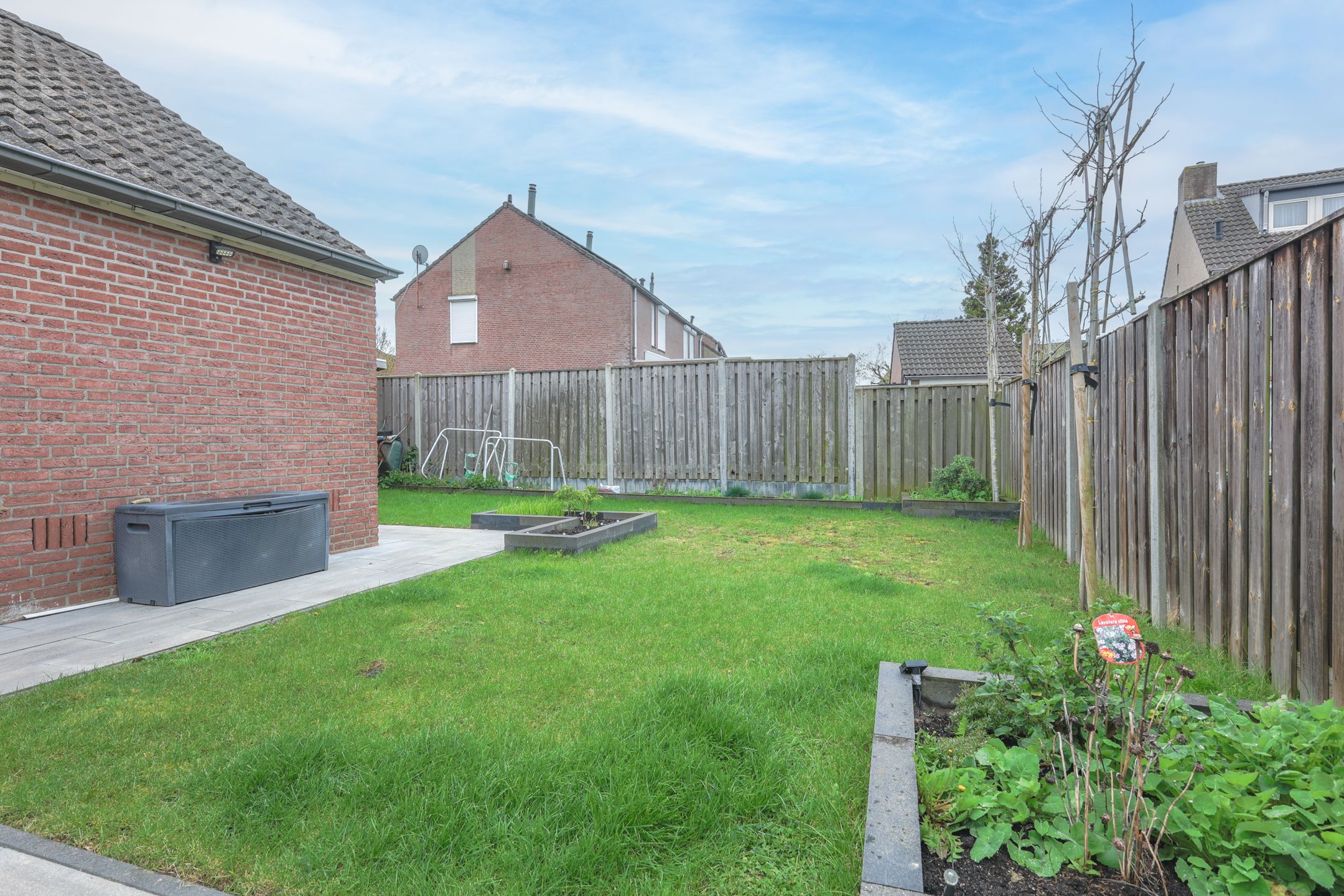 Well-maintained semi-detached family home with solar panels and garage in Brunssum — 27