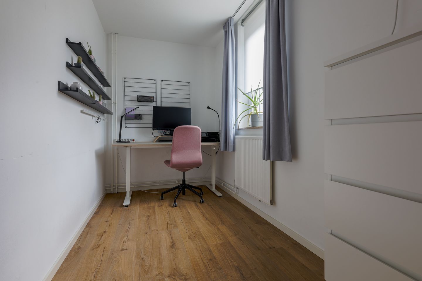 Well-maintained semi-detached family home with solar panels and garage in Brunssum — 20