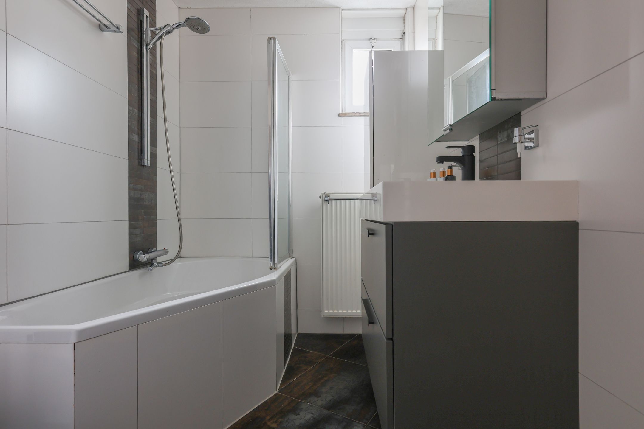 Well-maintained semi-detached family home with solar panels and garage in Brunssum — 21