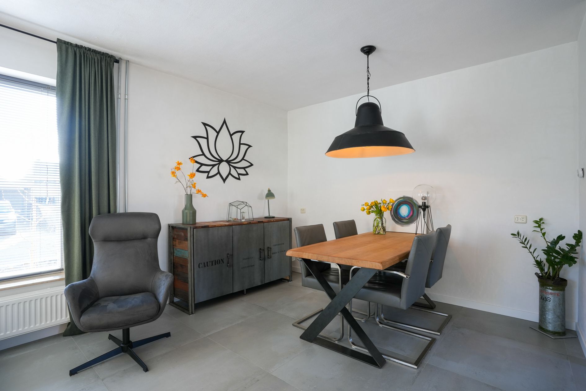 Foto 12 van Dr. Poelsstraat 11