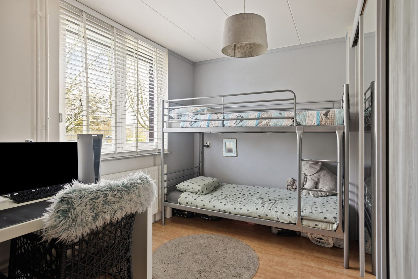 Photo 14 of Schildruwe 8