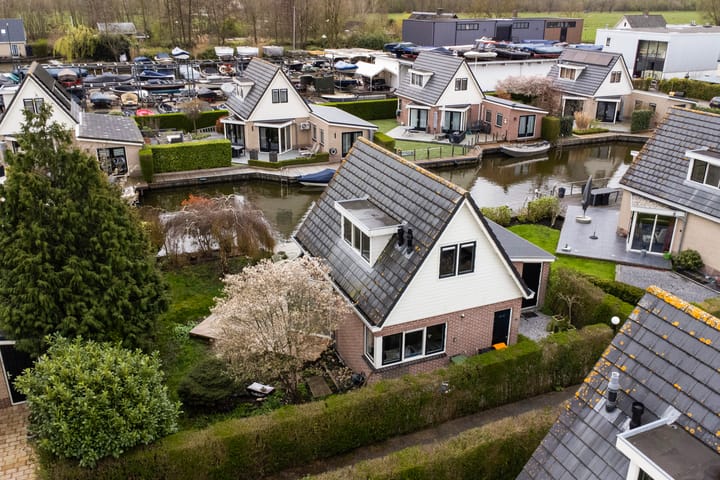 Vrijstaande woning te koop: Scheendijk 8-16, Breukelen