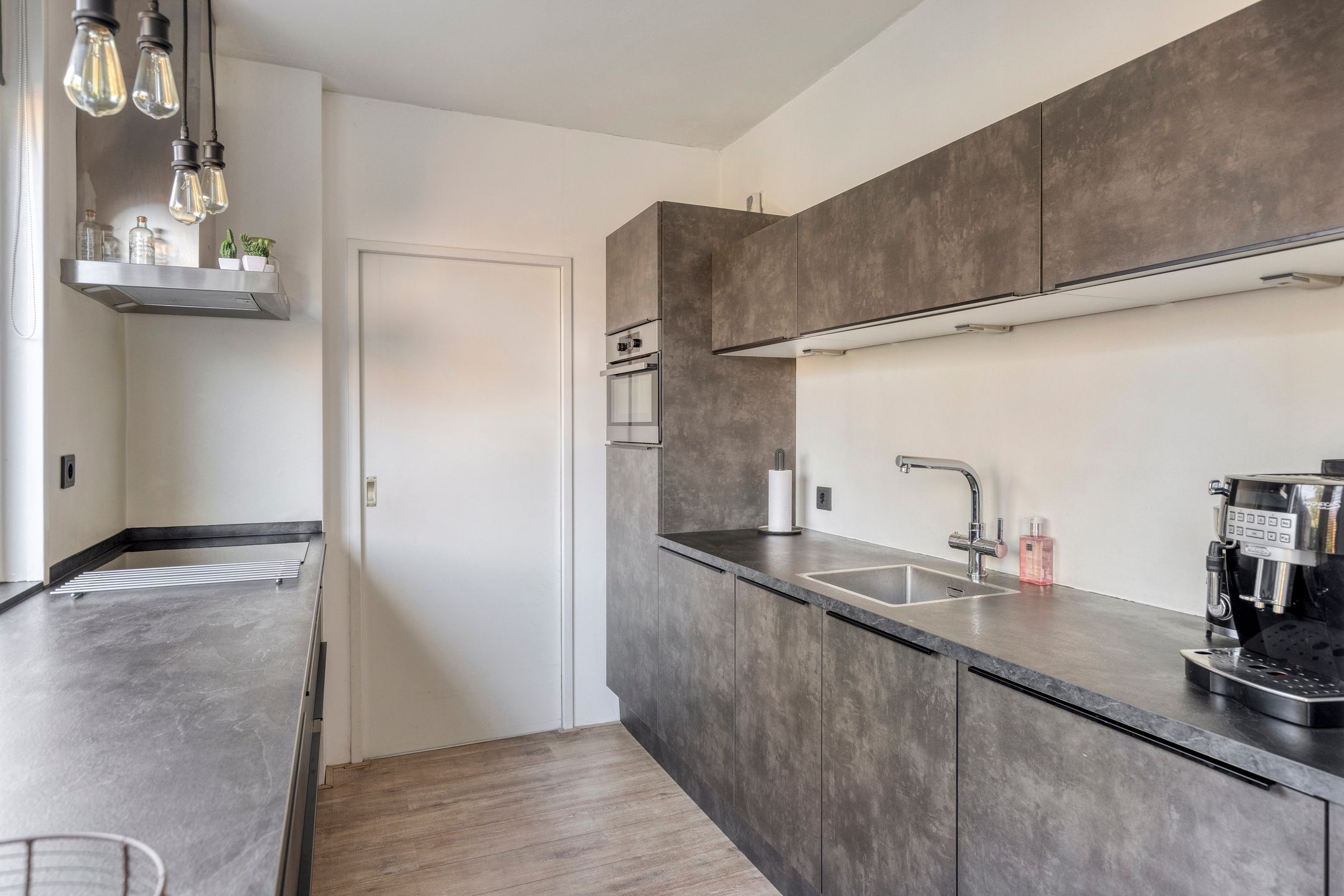 Foto 12 van Kikkerveen 370