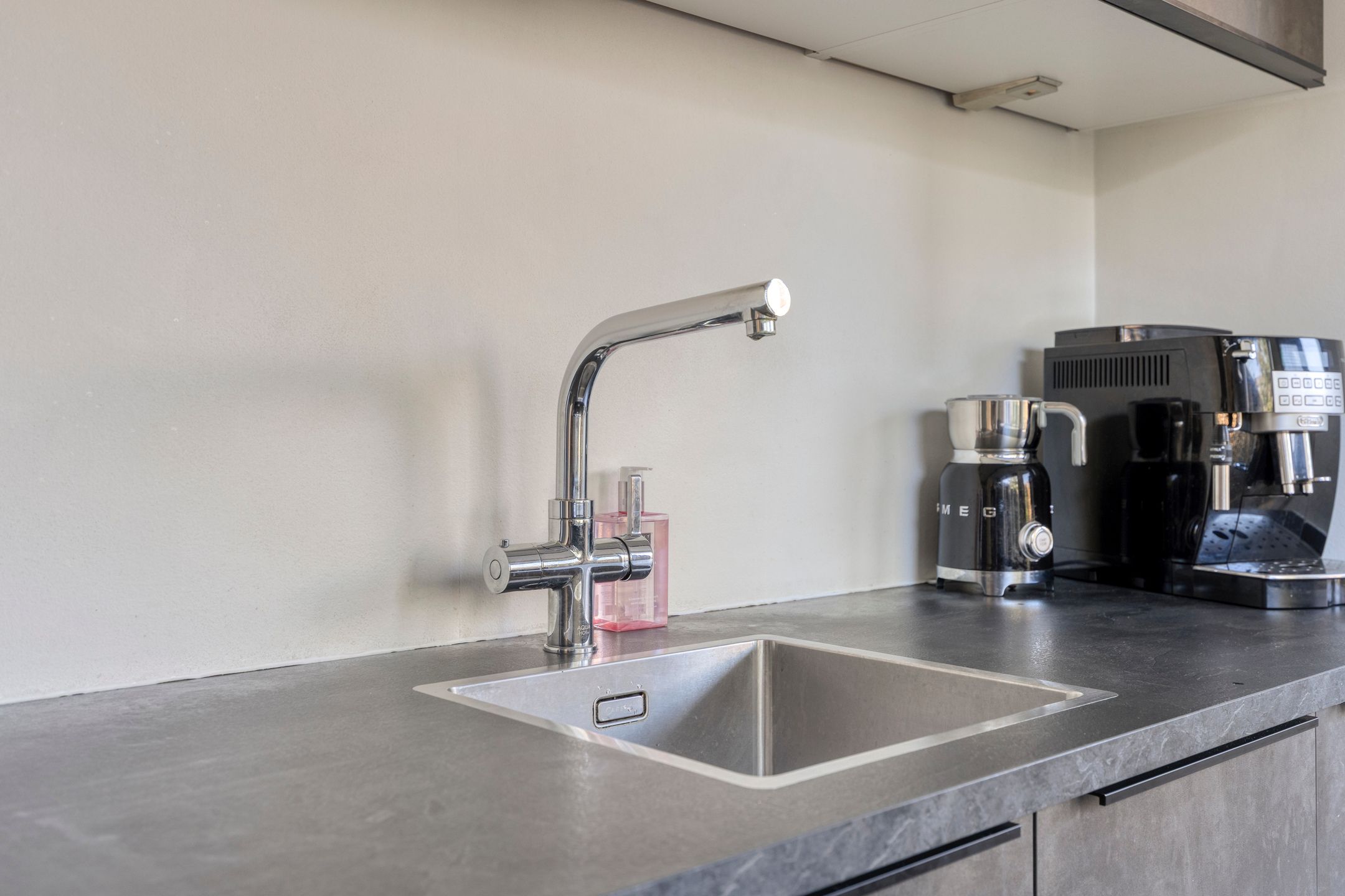 Foto 15 van Kikkerveen 370