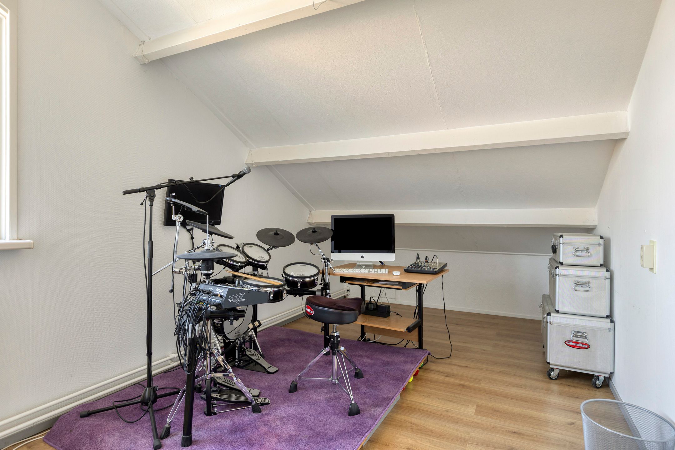 Foto 30 van Kikkerveen 370