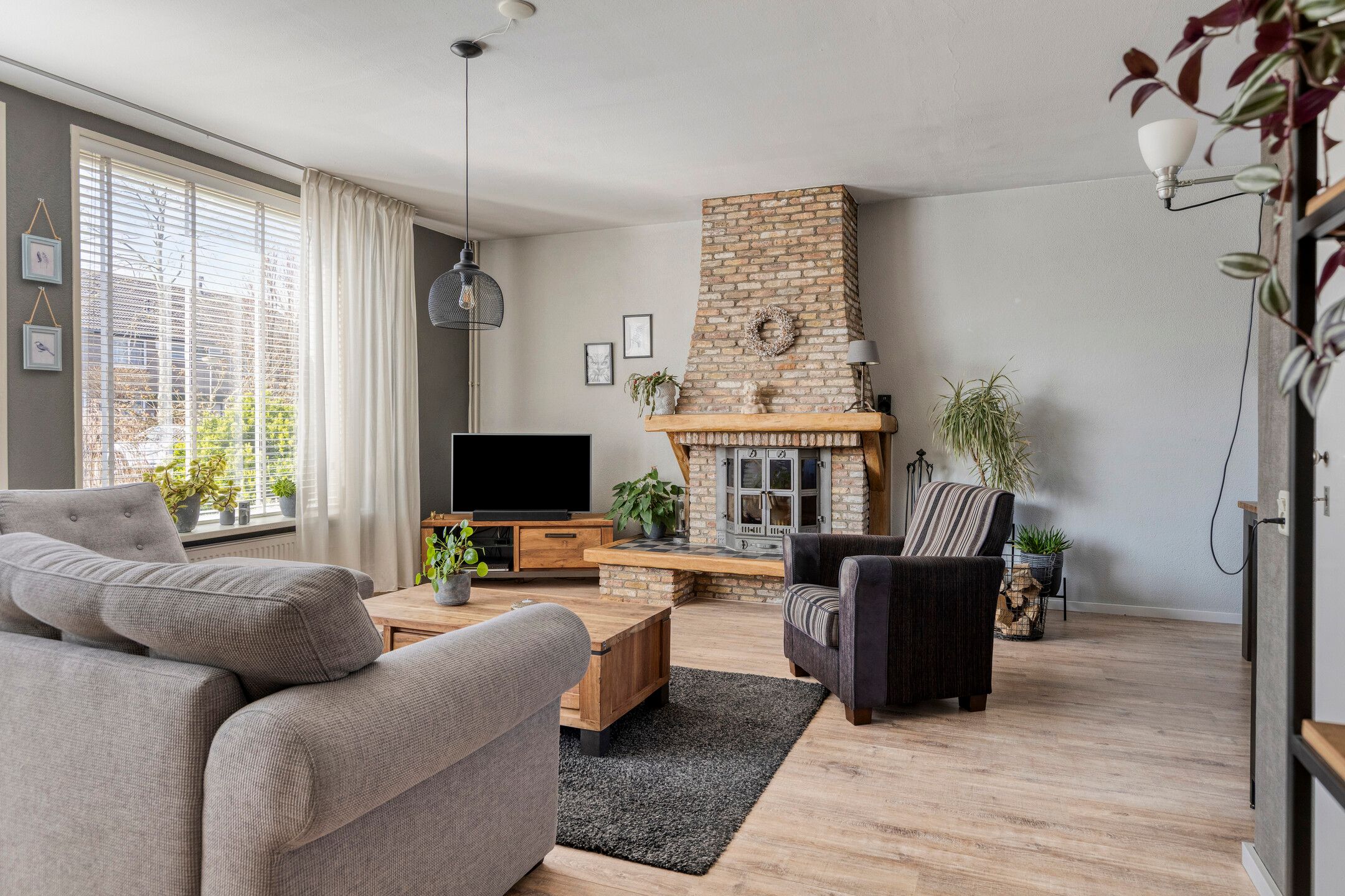 Foto 3 van Kikkerveen 370